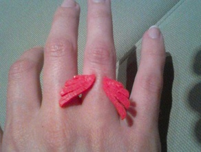wing ring size 7 rings fashion vinger wings 3d print model - Mito3D