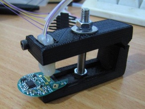 mcu programming jig electronics 3d holder jtag microcontroller pcb programmer tool useful 3d print model - Mito3D