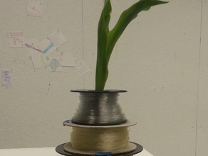 parametrico filamento di spool vaso 3d la stampante accessori customizer fiore fiori openscad porta bobina 3d print model - Mito3D