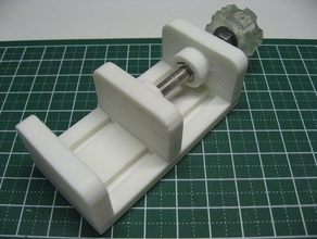 parametric printable vise clamp diy openscad 3d print model - Mito3D