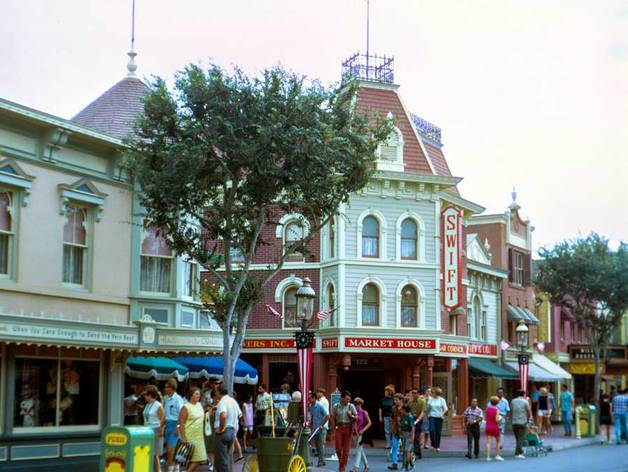 main street usa el noreste de la sección los edificios estructuras disney magic kingdom 3D print model - Mito3D