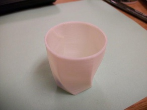 swirly shot Glas Container 3d print model - Mito3D