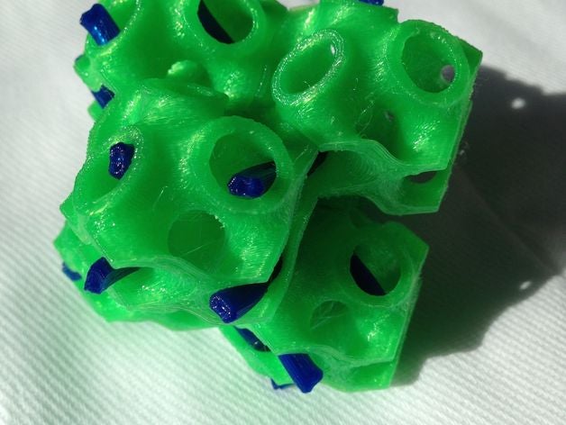 gyroid construction set math art customize customizer interlocking modular supportless 3D print model - Mito3D