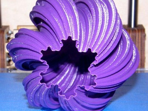 grande twisted fiocco di neve koch vaso per la matematica art natale faberdashery ultimaker 3d print model - Mito3D