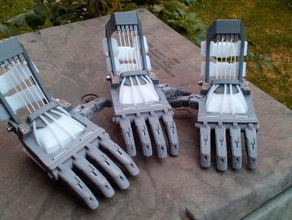 talon hand lightweight gauntlet people amputee cyborg beast flexy-hand prosthetic robohand 3d print model - Mito3D