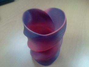 twisted-Herz-vase math loft Liebe pot sweep valentine valentines 3d print model - Mito3D