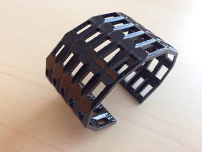 rocker 12 la joyería pulsera de moda paramétricas wearable 3d print model - Mito3D