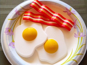bacon eggs food drink breakfast 3d print model - Mito3D