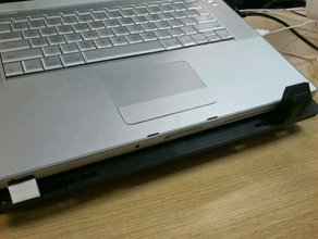 les petits devant arrêts de laptop cooler stand fans ordinateur refroidisseur portable le 3d print model - Mito3D
