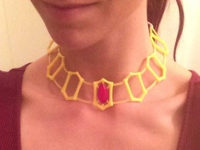 melisandre's ruby choker necklace costume art baratheon gameofthrones game thrones gem gold got lannister lord light lotr melisandre melisandres redwoman red woman throne westeros winterfell 3d print model - Mito3D
