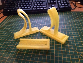 rc twin hammers wall mount 3d printing bracket hammer 3d print model - Mito3D