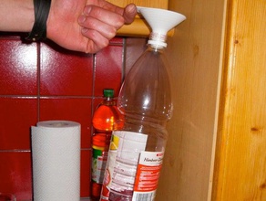 pet funnel household bottle 3d print model - Mito3D