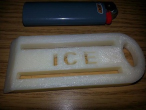 raschietto ghiaccio, catena chiave - pesanti utensili a mano ghiaccio equipaggiamento invernale inverno t 3d print model - Mito3D