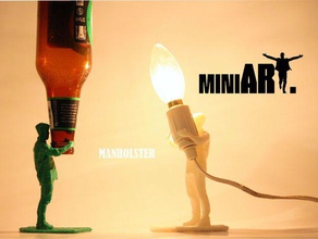 miniart manholster - trasformare gli esseri umani che animali in funzionale e oggetti d'arte l'arte interattiva appliance art artistico birra beerholder arredamento freehugs titolare casa abbracci umana iphone la lampada luce lighterholder più leggero uomo manho manlight office persone 3d print model - Mito3D