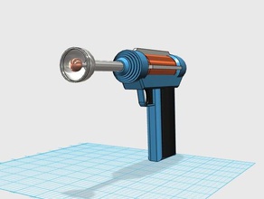 ronald pistola a raggi oggetti di scena raygun sci-fi fantascienza scifi 3d print model - Mito3D