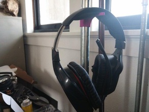 wire shelf headphone hook office headphones hanger holder 3d print model - Mito3D