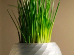 spheric polygonal vase decor flower pot plant 3d print model - Mito3D