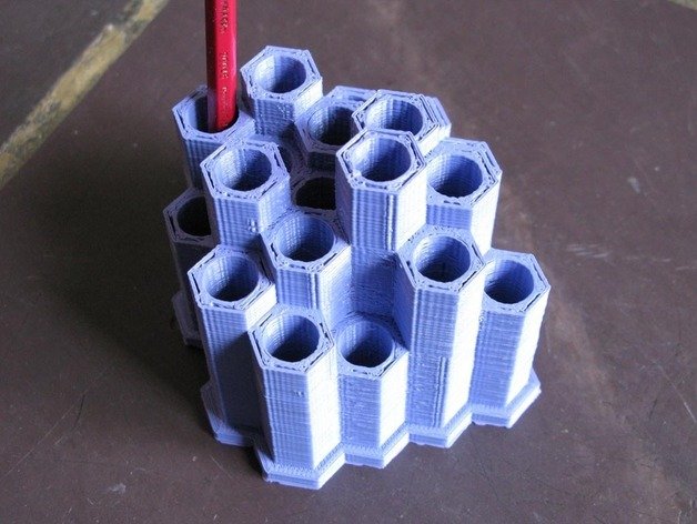 basalt-Bleistift-Halter andere 3d Schreibtisch-Accessoire hexagon honeycomb Haushalt stand nützlich 3D print model - Mito3D