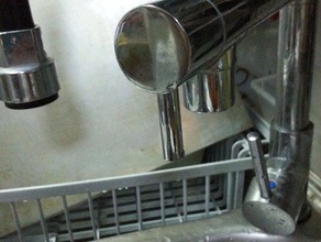 pulsa en la solapa - limpieza de ir La impresión 3d limpio fregadero cocina grifo presiona 3d print model - Mito3D