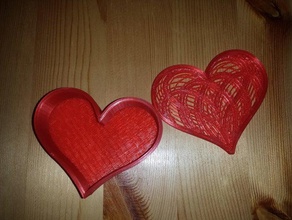 valentine box - d'entrelacs les conteneurs la boîte celte entrelacs boîte-cadeau cœur complexe saint-valentin 3d print model - Mito3D