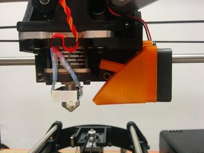 la variante de montage du ventilateur lulzbot taz imprimantes 3d avant version 5 Imprimante extrudeuses L'imprimante refroidissement fan 2 3d print model - Mito3D