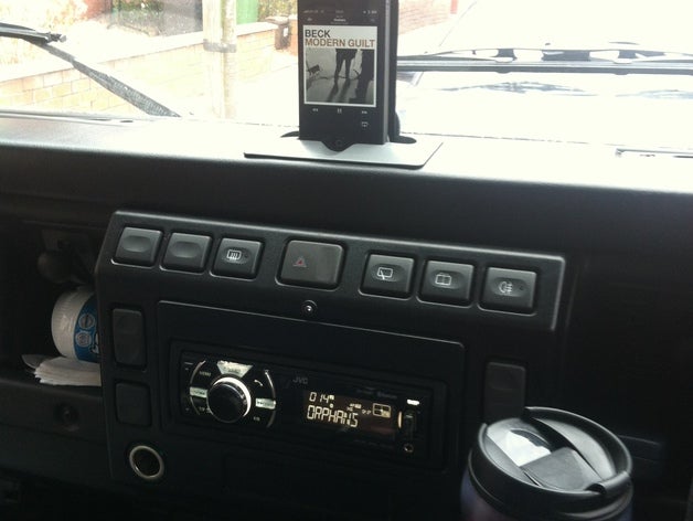dash mounted iphone holder audio hex landrover 3D print model - Mito3D