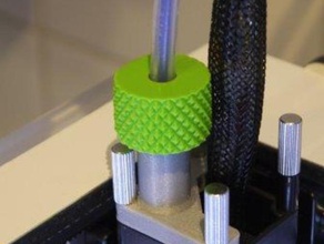 bowden pince um2 L'imprimante 3d de pièces serrage 3d print model - Mito3D