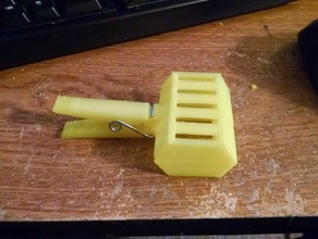 queen bee-catcher hand-Werkzeuge die Imkerei wäscheklammer Honigbienen 3d print model - Mito3D