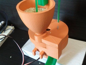 servo-controllato degu alimentatore animali domestici 3d print model - Mito3D