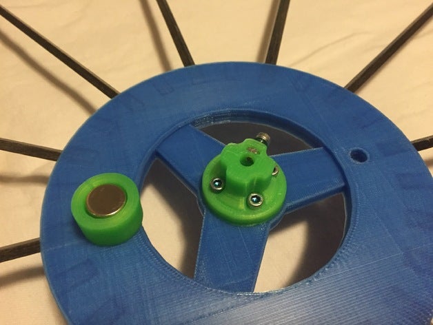 ponytrope adaptador centro de carrossel remix animais adafruit motor shield arduino zoetrope 3D print model - Mito3D