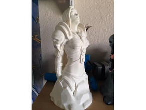 chevalier remix sculptures armure blender le buste figure figurine jeune fille creux personne la sculpture l'épée femme femmes 3d print model - Mito3D