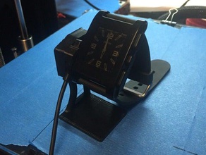 pebble-Uhr-stand mit Stockbett-version - Elektronik pebble Ladegerät Kiesel stand die smartwatch stehen Uhr 3d print model - Mito3D