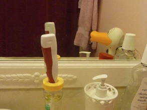 steril diş fırçası tutucu banyo temiz kirli pis mikroplar hormel 3d print model - Mito3D