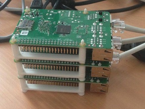 minimaliste raspberry pi empilables mont ordinateur openscad cas 3d print model - Mito3D