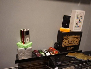 o zune hd 2009 stand de exibição a música caso suporte exposição leitor mp3 3d print model - Mito3D