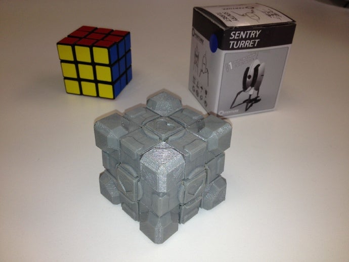 rubiks companion cube quebra-cabeças o diafragma portal cubo rubix weighted 3D print model - Mito3D