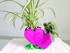 vase en forme de cœur les créatures 3d print model - Mito3D