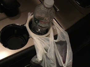 2015 jeep cherokee sacco della spazzatura titolare - cup inserire automotive coppa borsa di immondizia grand 3d print model - Mito3D