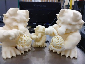 troll-sob-a-bridge esculturas bola meshmixer troll 3d print model - Mito3D