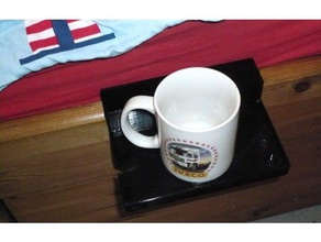 Nachttisch-Halterung unterstützt zwei cup-Größen kreativ-tools Haushalt Nachttisch-Halter Kaffee-Becher-Halter cup holder 3d print model - Mito3D