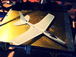 süper stratos oyuncaklar oyunlar uçak uçan planör kayma jet stratus 3d print model - Mito3D