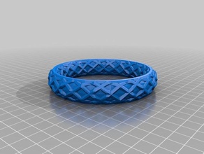 ma personnalisé anneau de bracelet la couronne chose triangle mode 3d print model - Mito3D