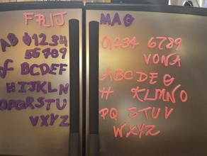 frijmags - custom alfanumerici magneti da frigorifero utilizzando la grafia telecomandati alfabeto alfanumerico cucina di apprendimento lettere madlibs numeri magnete del parole 3d print model - Mito3D