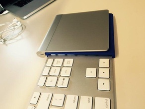 apple touchpad dur ofis klavye 3d print model - Mito3D