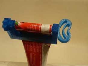 dentifricio rullo bagno spremiagrumi tubo 3d print model - Mito3D