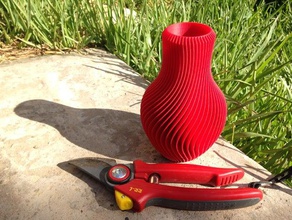 parametrico vaso arredamento frullatore blender 3d spirale 3d print model - Mito3D