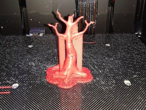spooky ağaç sahne eğlenceli Cadılar Bayramı prop 3d print model - Mito3D