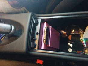 carregamento qi móveis do compartimento samsung galaxy s4 mercedes slk de telefone automóvel benz celular suporte carregador sem fio 3d print model - Mito3D