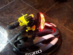gopro helmet tocha esporte ao ar livre andar de bicicleta lanterna monte 3d print model - Mito3D