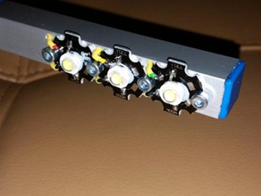 Arbeits-Lampe helle led-voltageguard - Elektronik akkulampe batterylight irobot roomba 3d print model - Mito3D
